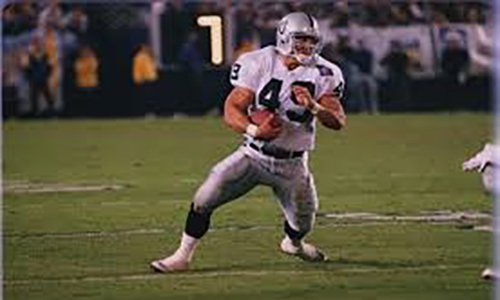 Wes Bender Raiders